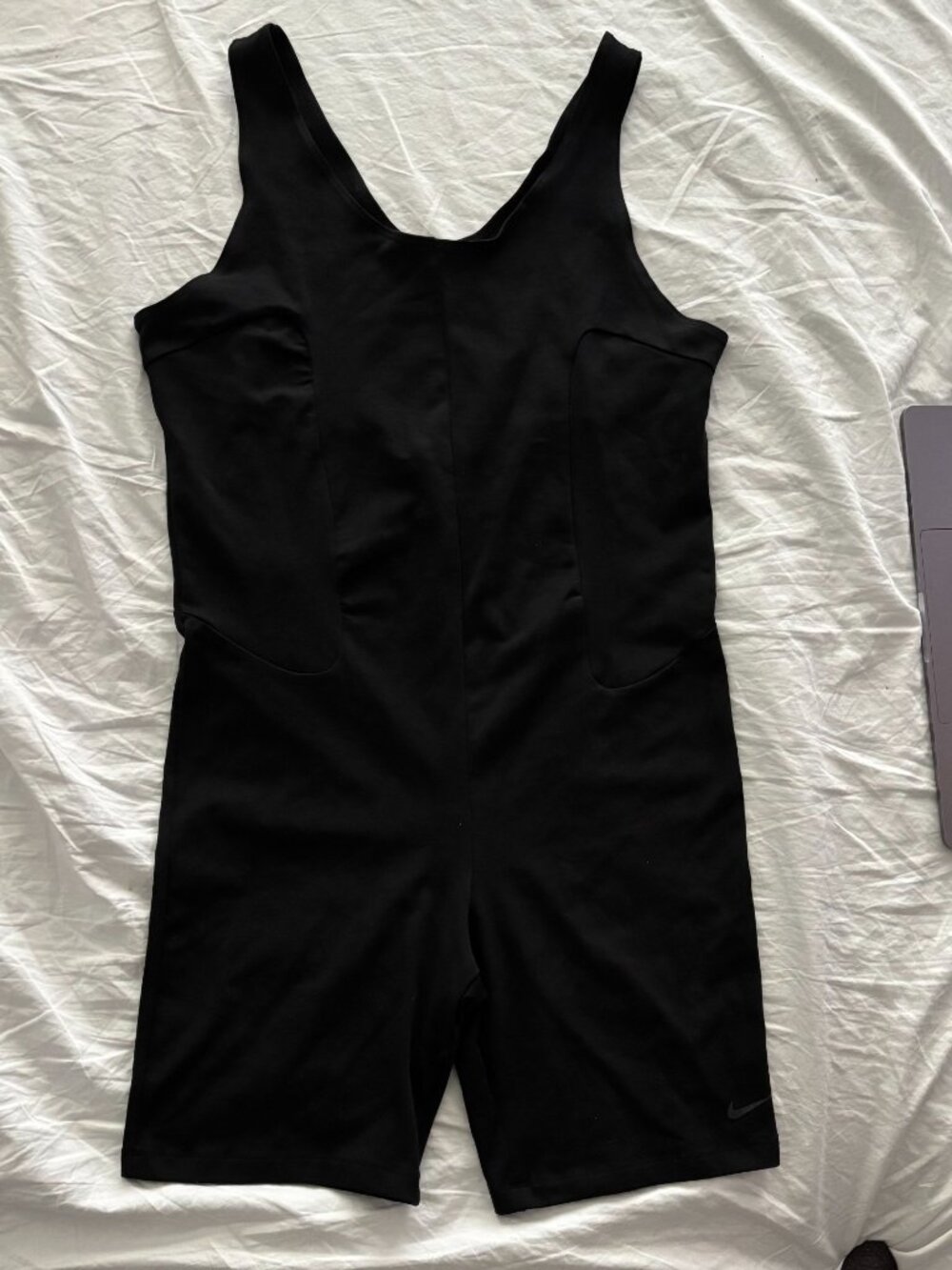 Nike NWOT Bodysuit Icon Clash One Piece Tight Fit Yoga Bodysuit Sz L Black - Picture 3 of 14